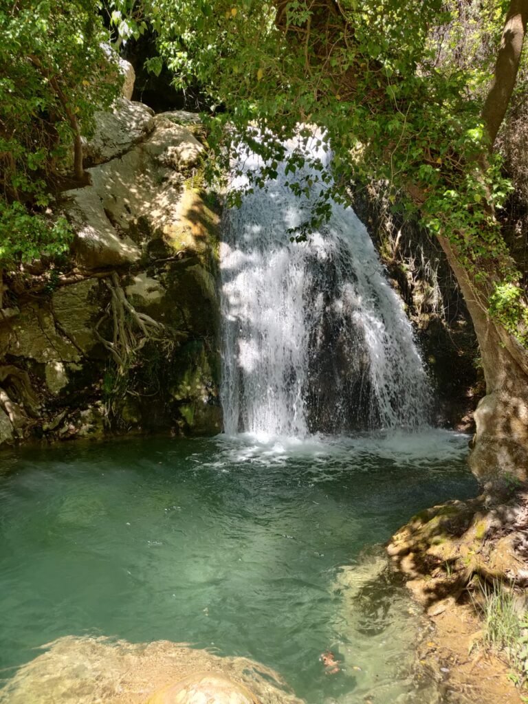 Bezienswaardigheden thassos theologos waterval