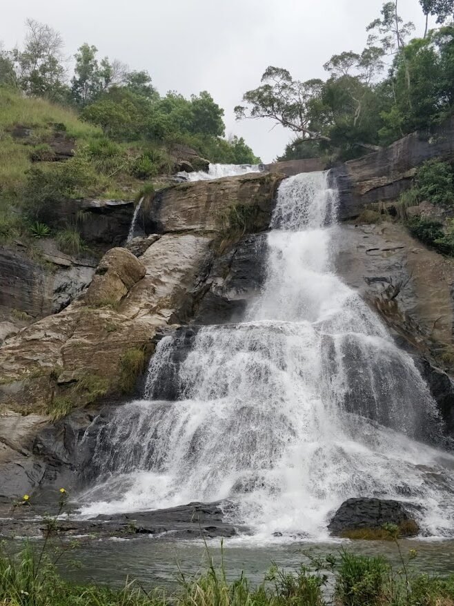 Kombukara waterval leukste tips Ella Sri Lanka