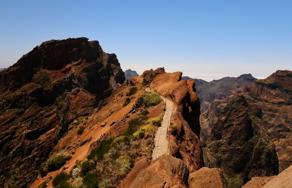 Pico do Arieiro wandeling Madeira stairway to heaven